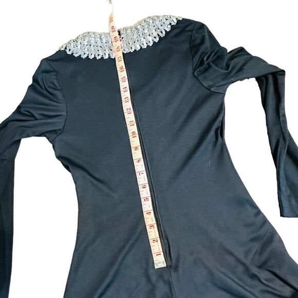Vintage 70s Bernie Bee Long Black Dress with silver sequin neckline Size 2 NWT - Picture 13 of 15